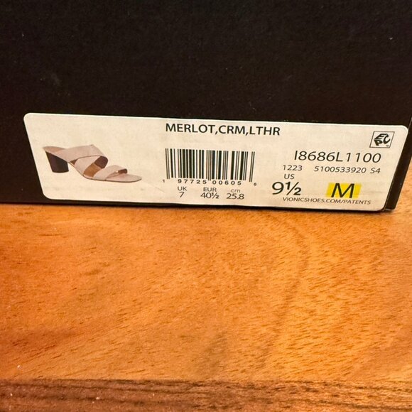 Vionic Merlot Leather Heeled Sandal, Women's 9.5 Med in cream - NWT!! - Picture 9 of 10
